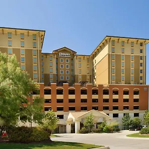 Hotel Drury & Near La Cantera