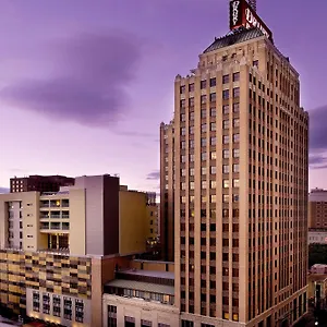 Hotel Drury Plaza Riverwalk