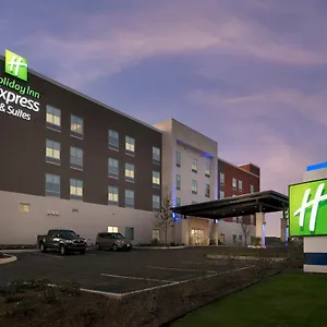 Express & North-windcrest By Ihg Hotel 3*