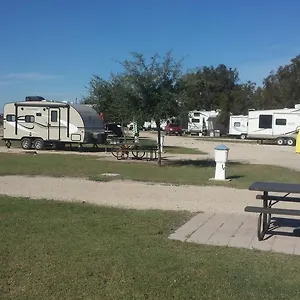 Alamo River Rv Ranch & Campground - A Cruise Inn Park 圣安东尼奥