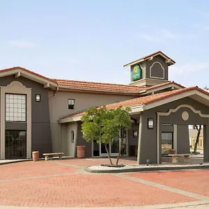 La Quinta By Wyndham Lackland Hotel San Antonio