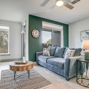 Modern Luxury On Riverwalk #1335 San Antonio