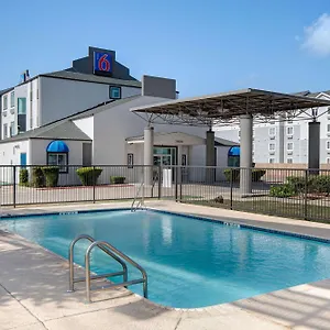 Hotell 6-san Antonio, Tx - South San Antonio