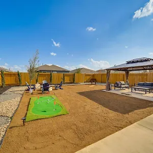 Holiday home Lovely Vacation With Private Yard San Antonio