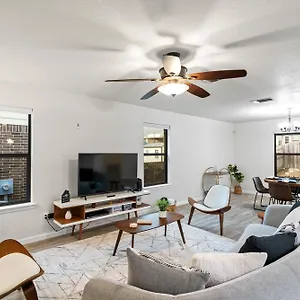 Holiday home Unwind In Style And Comfort San Antonio