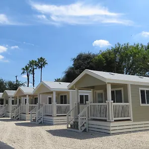 Travelers World Rv 3*