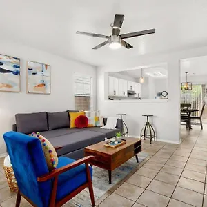 Golden Chest - Modern - Utsa - Fast Wifi * San Antonio